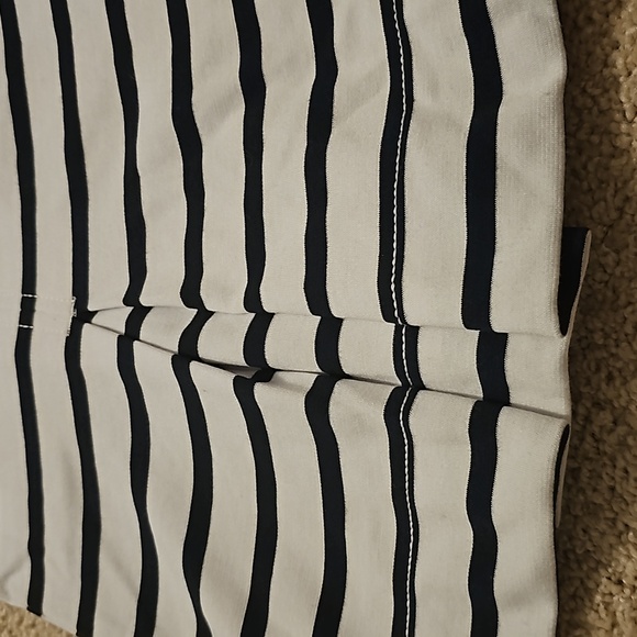 Banana Republic peplum top - Picture 3 of 4